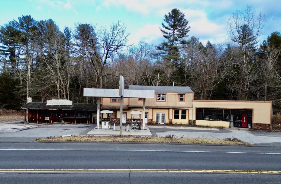 128 New Hartford Road Photo 5