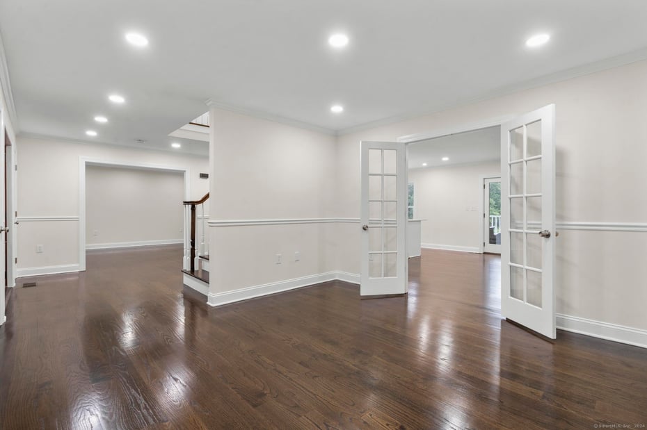 205 Hickory Lane Photo 23