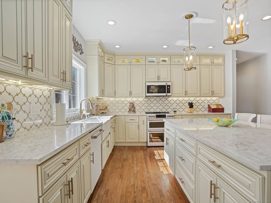 1015 Sport Hill Road Photo 15