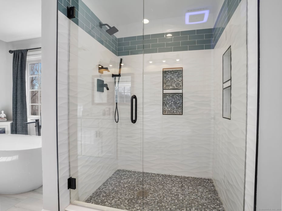 1015 Sport Hill Road Photo 30