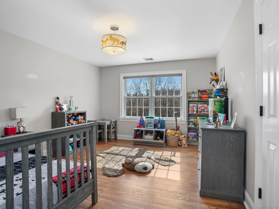 1015 Sport Hill Road Photo 31