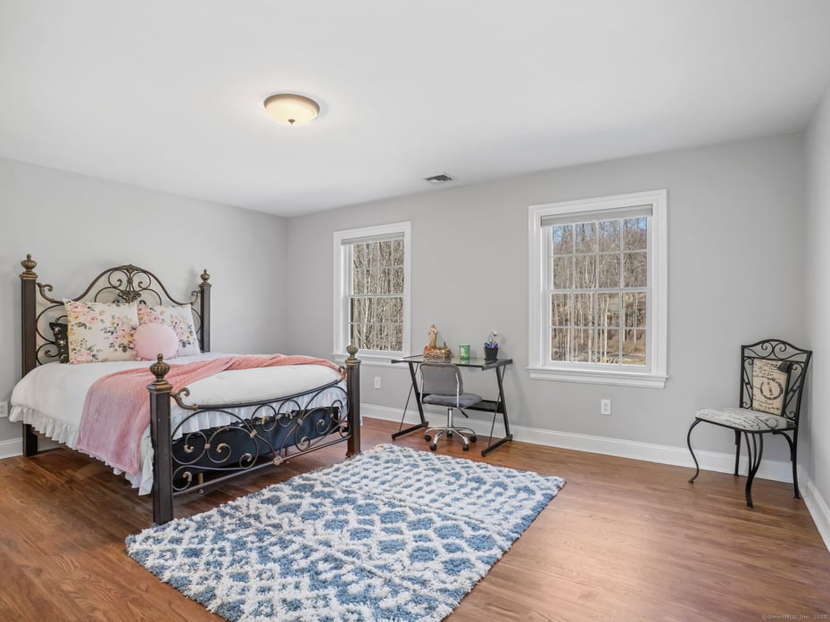 1015 Sport Hill Road Photo 34