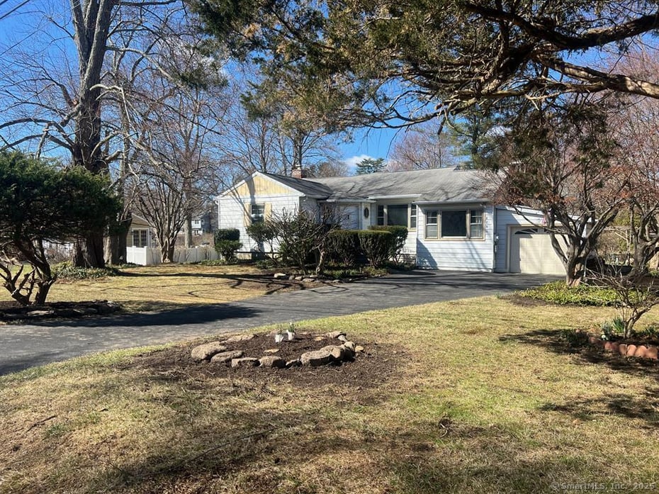 2795 Moreland Street Photo 1
