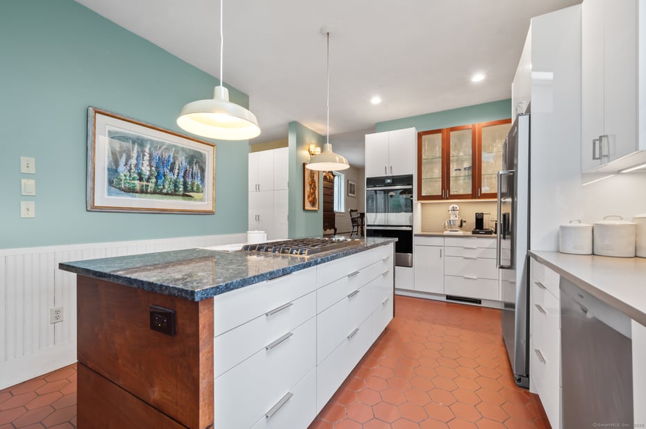277 Milton Road Photo 6