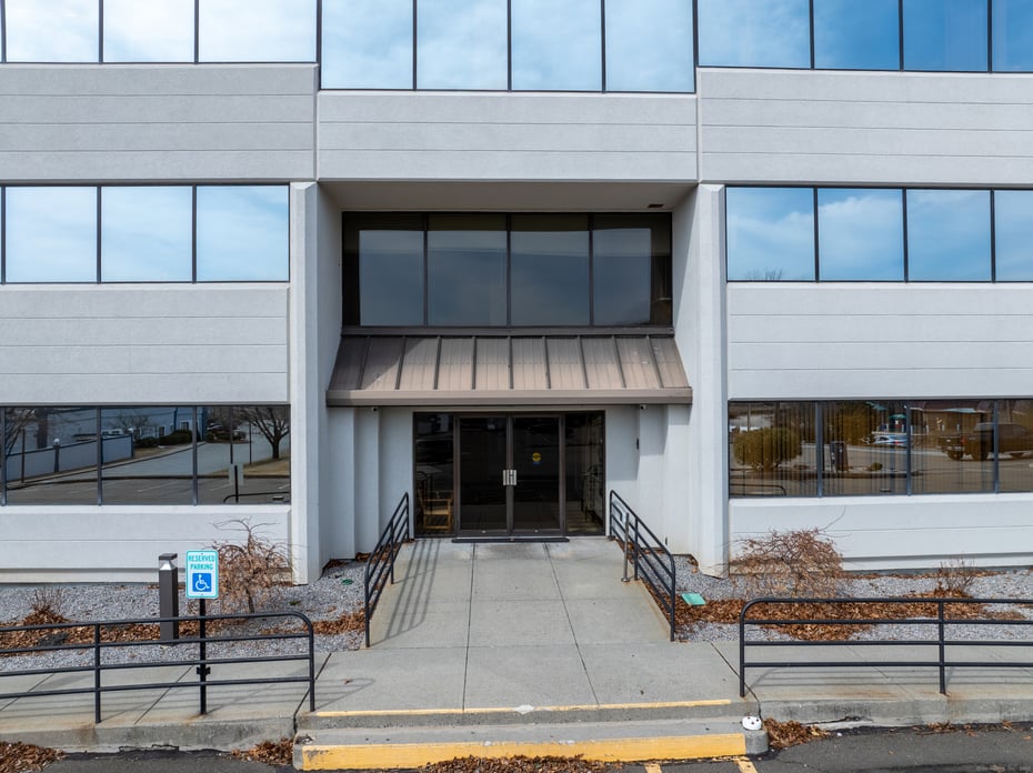 400 Bayonet Street Photo 18