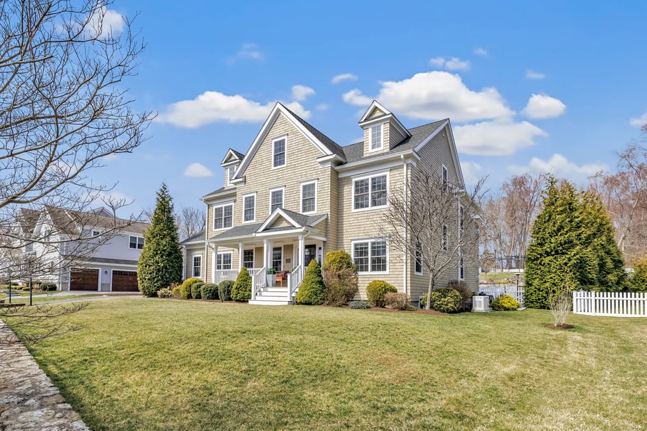 950 Mill Hill Terrace Photo 1