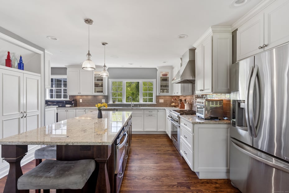 16 Percheron Drive Photo 8