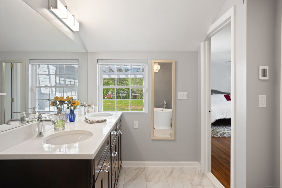 16 Percheron Drive Photo 18