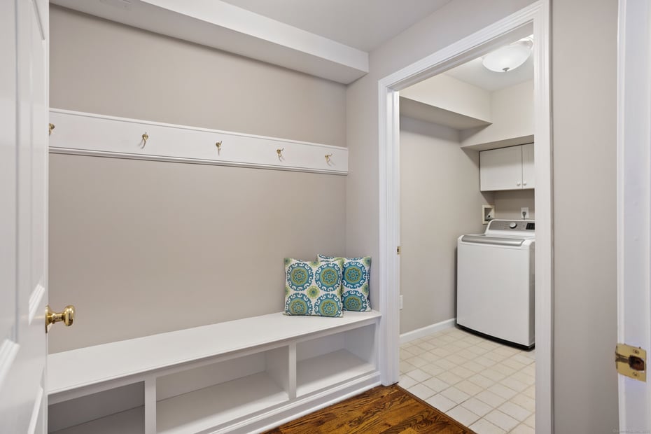 16 Percheron Drive Photo 19