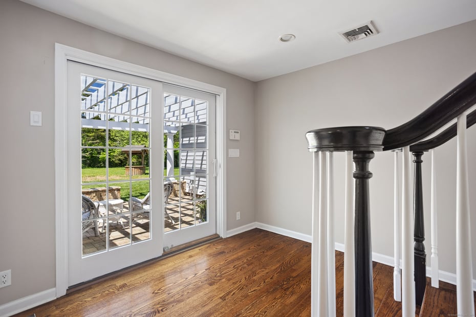 16 Percheron Drive Photo 21
