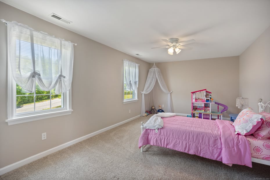 16 Percheron Drive Photo 25