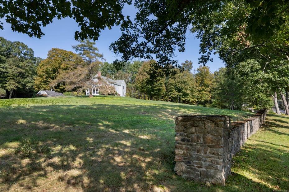 399 Colebrook Road Photo 7