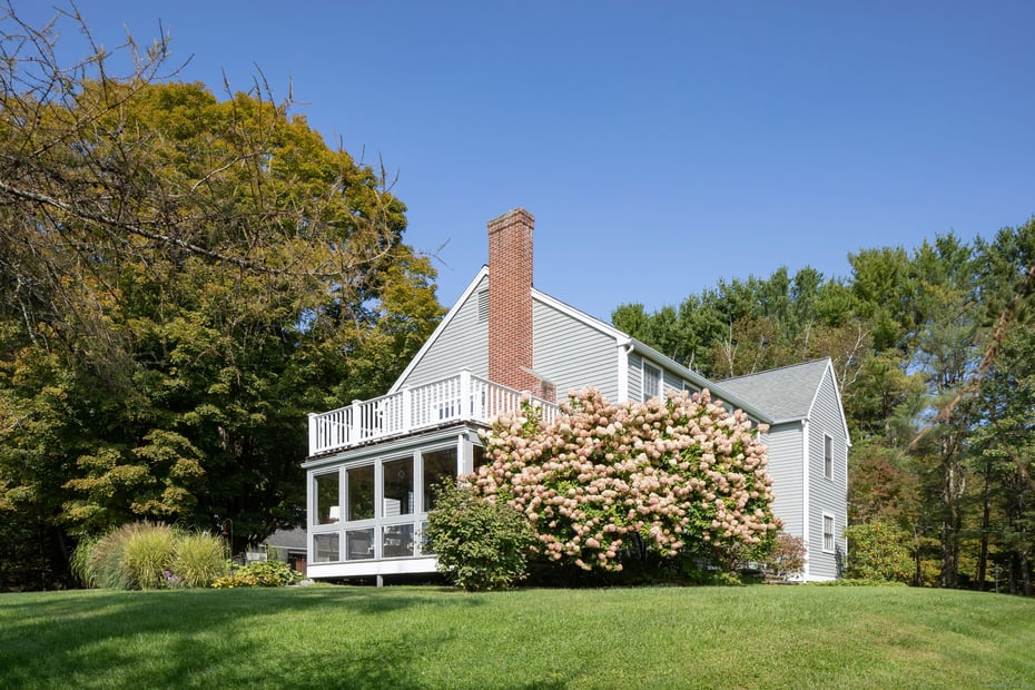 399 Colebrook Road Photo 9