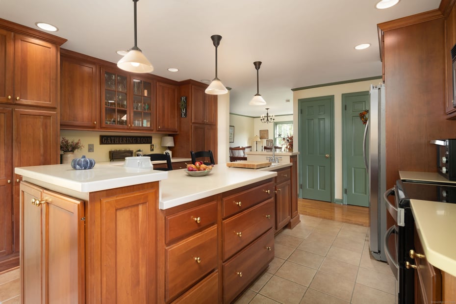 399 Colebrook Road Photo 16