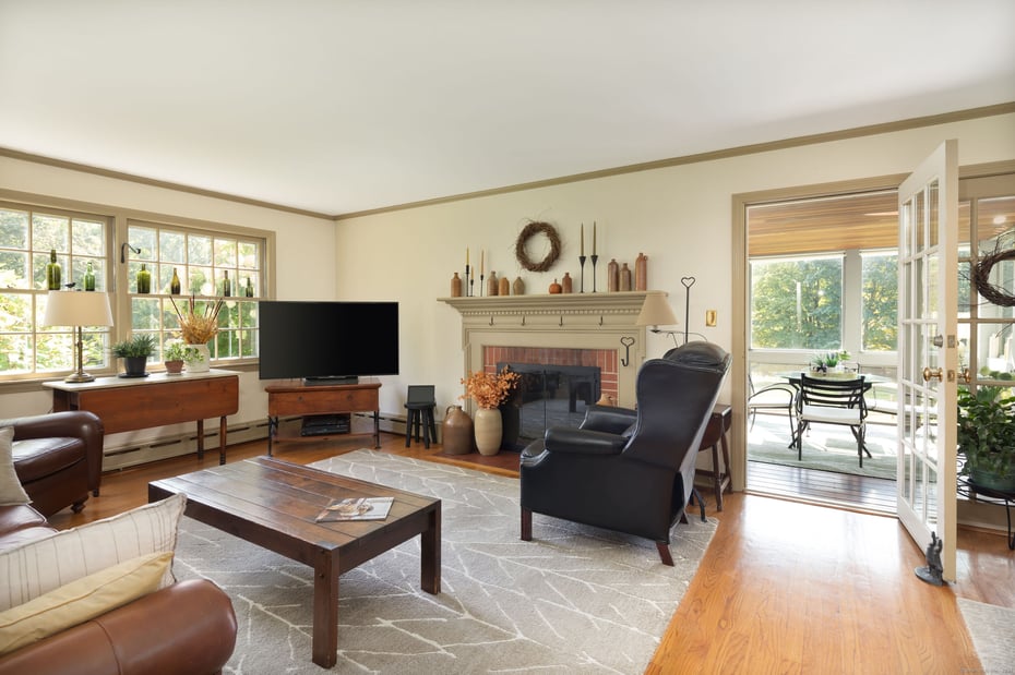 399 Colebrook Road Photo 24
