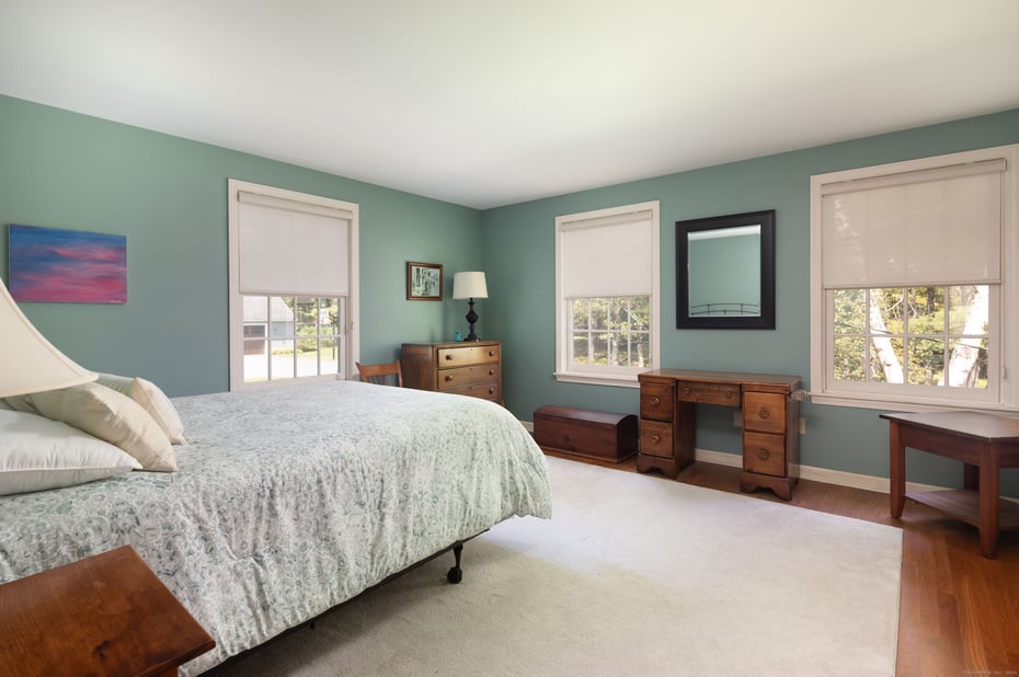 399 Colebrook Road Photo 33