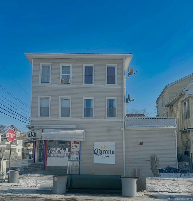 787 Beechwood Avenue Photo 1