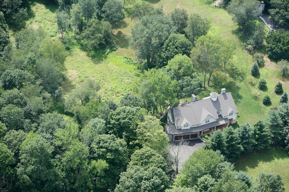 33 Middlebrook Farm Road Photo 2