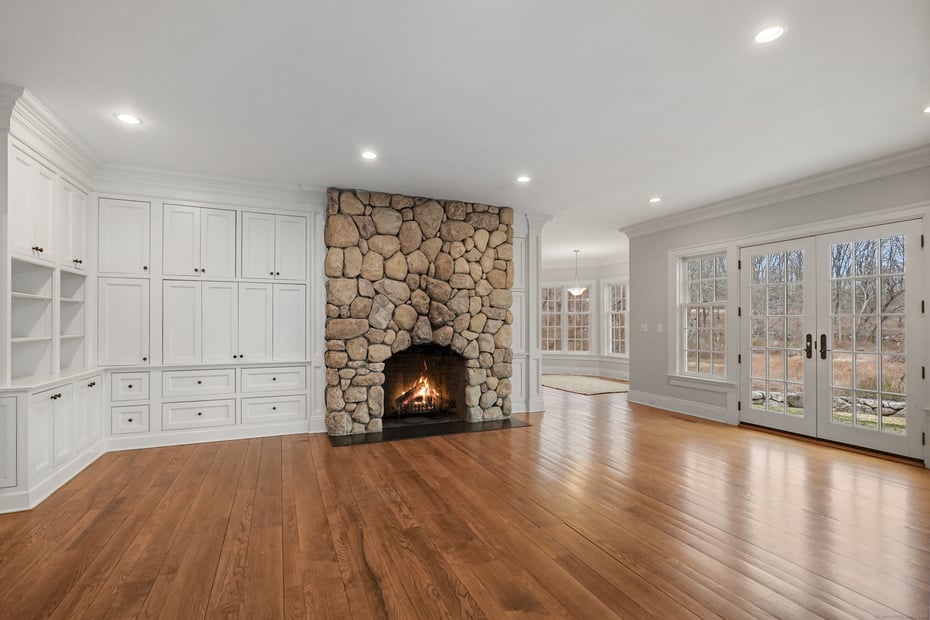 33 Middlebrook Farm Road Photo 10