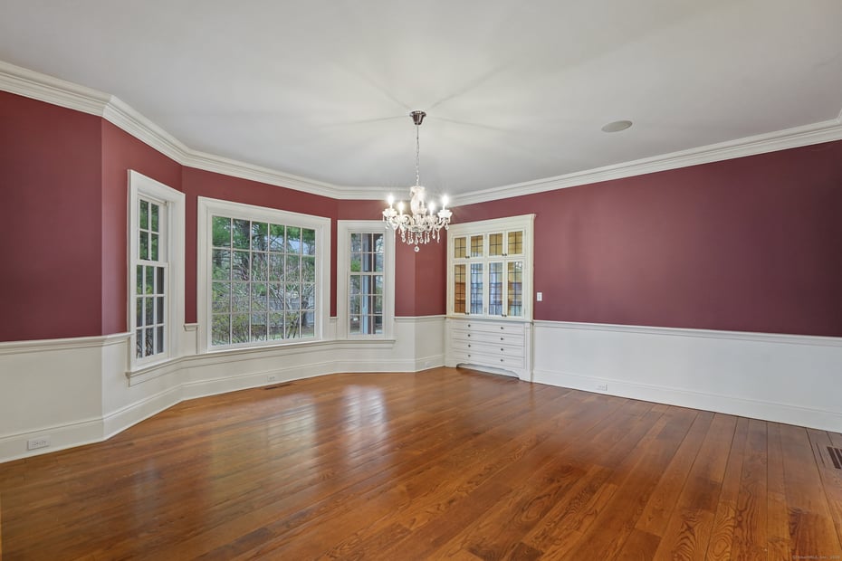 33 Middlebrook Farm Road Photo 17