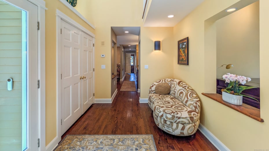224 Tepi Drive Photo 3