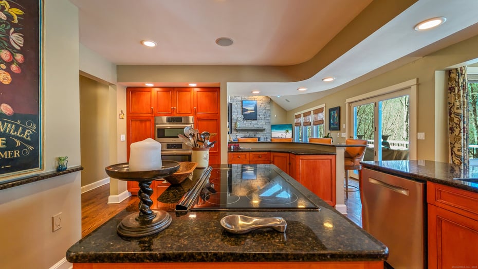 224 Tepi Drive Photo 8