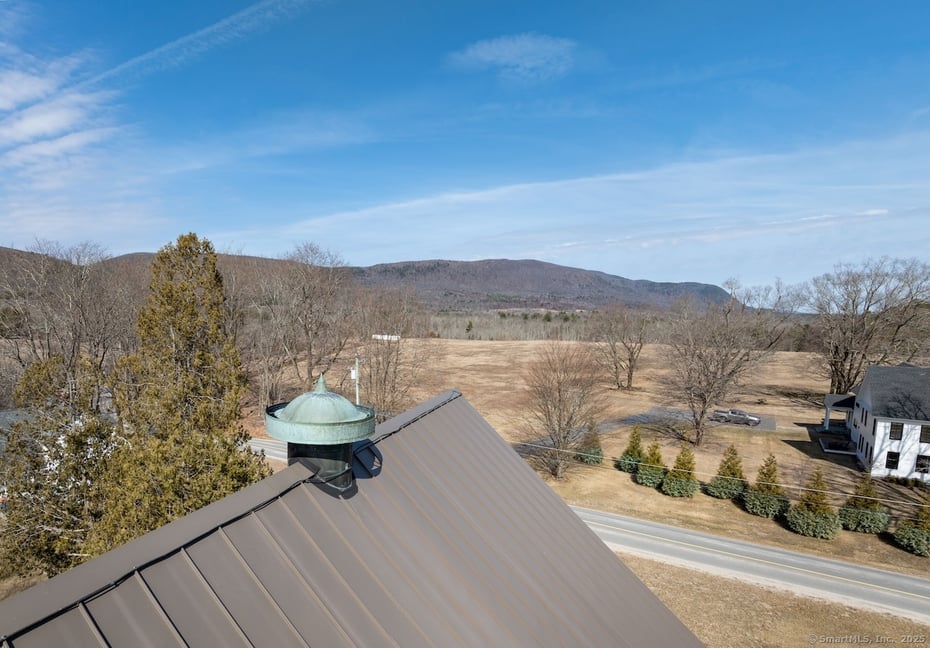 65 Hammertown Road Photo 29
