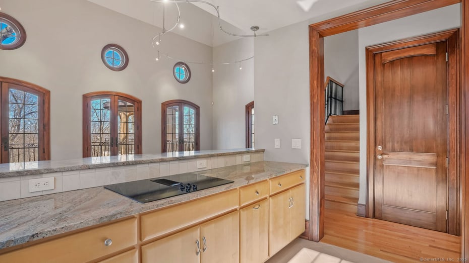 59 Hillside Road Photo 32