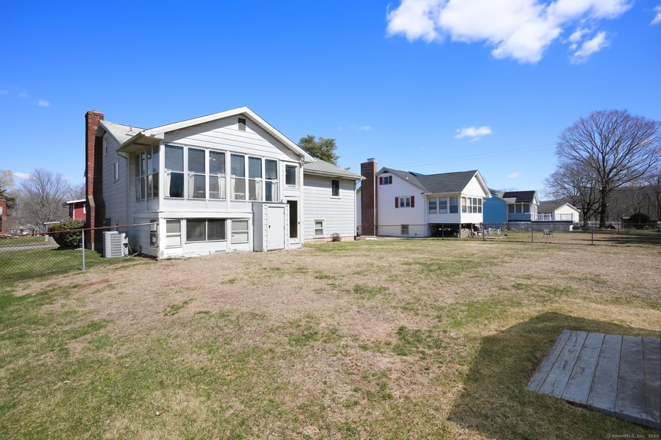 53 David Drive Photo 3