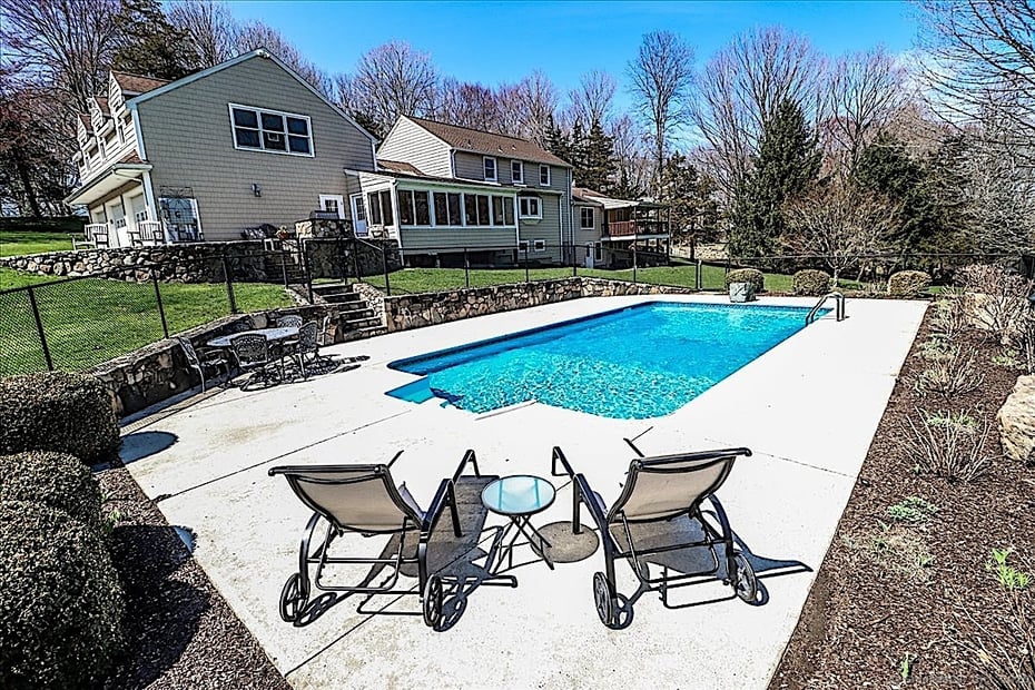 75 Codfish Hill Road Photo 6