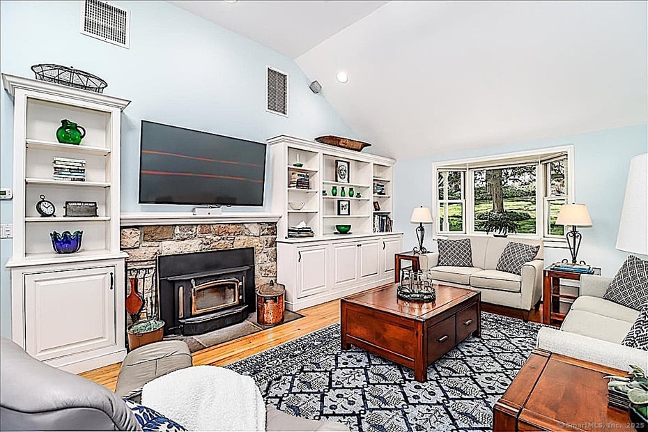 75 Codfish Hill Road Photo 11