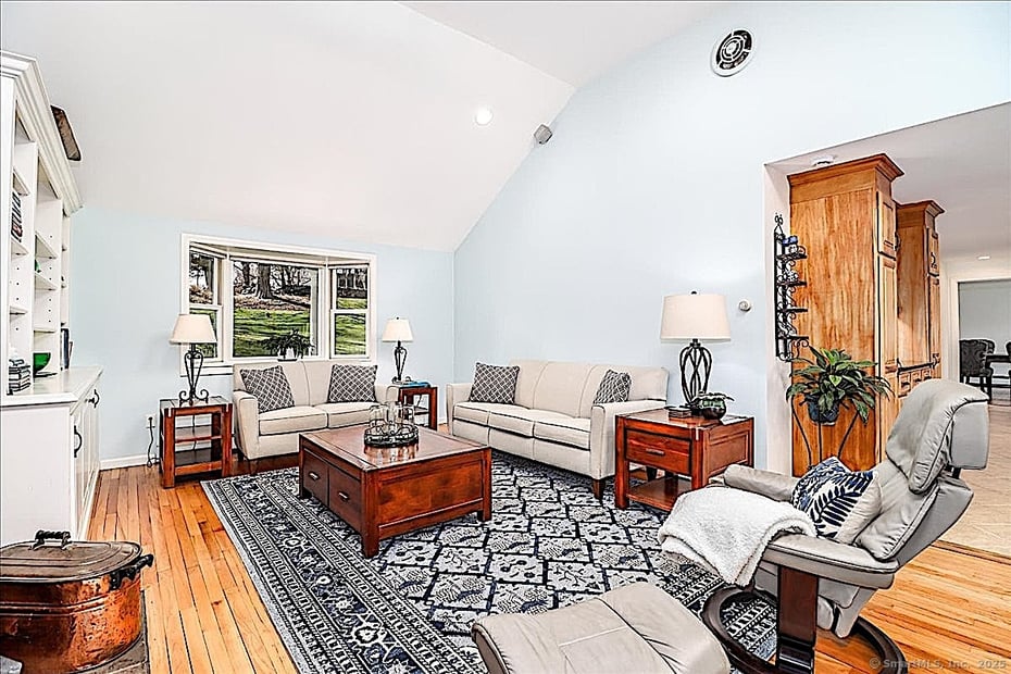75 Codfish Hill Road Photo 12