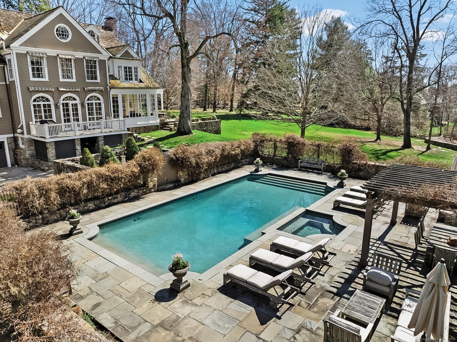 208 Canoe Hill Road Photo 4