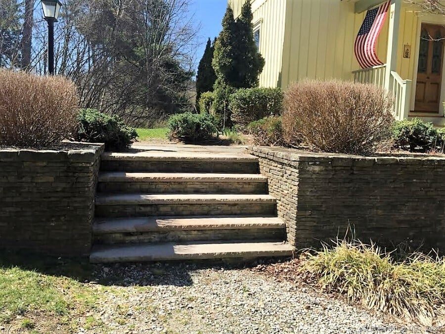 7 Beacon Lane Photo 2
