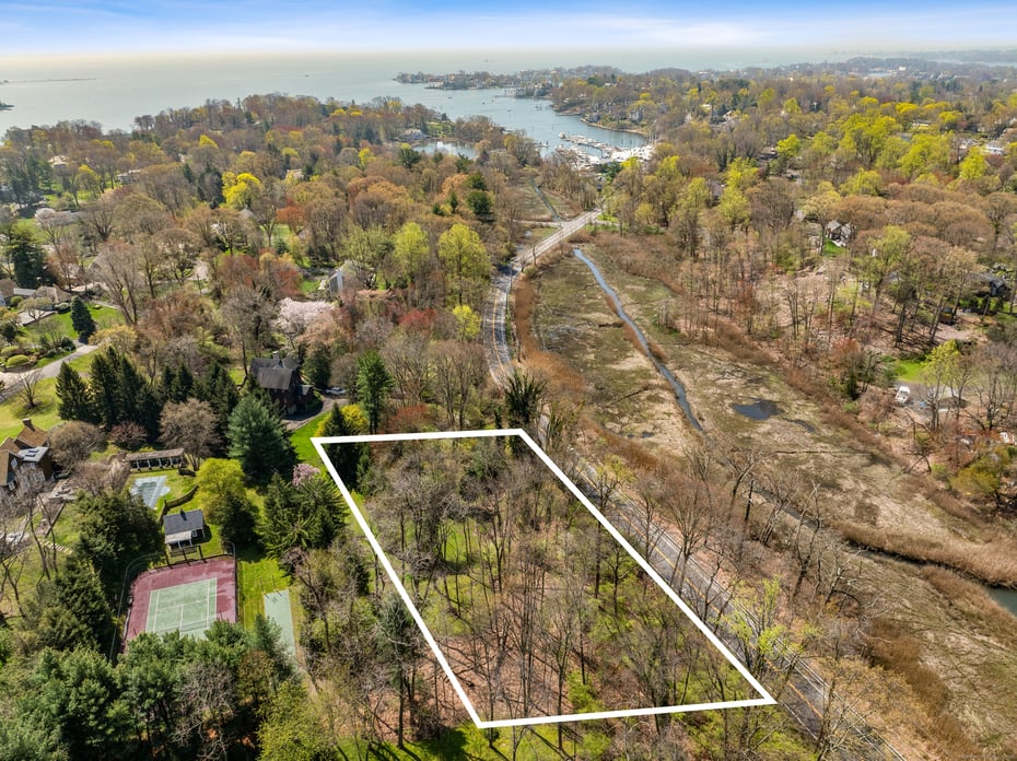 13 Hilltop Road Photo 1