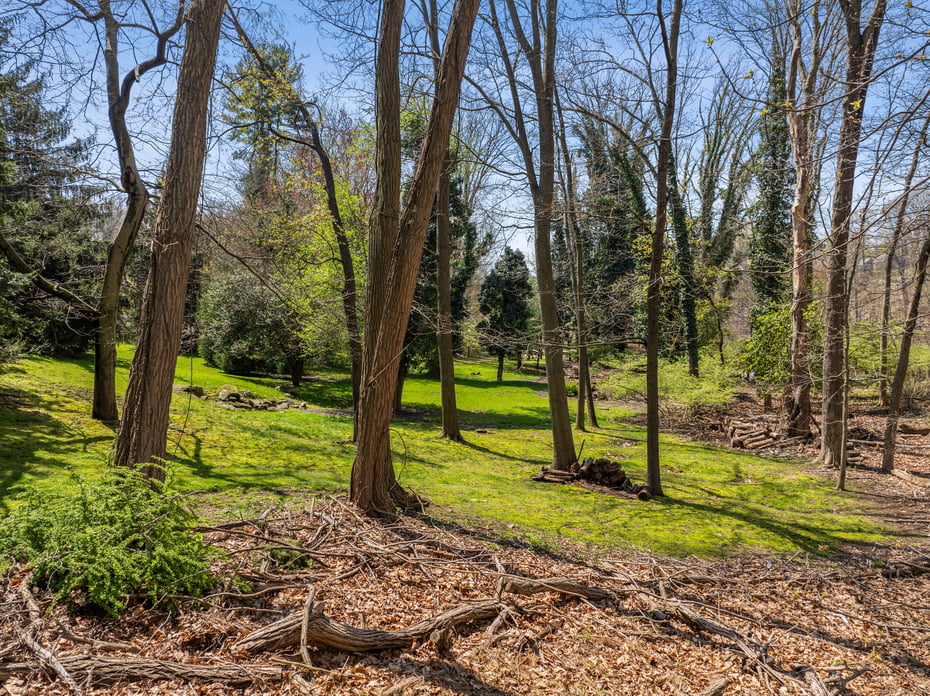 13 Hilltop Road Photo 10