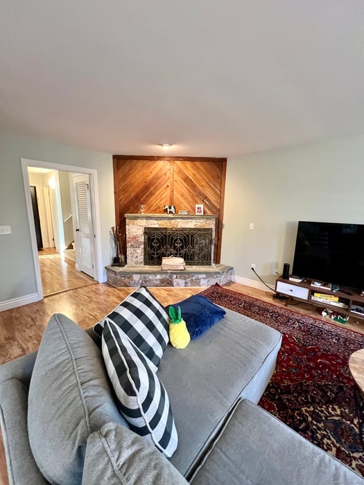 226 Ledge Drive Photo 8