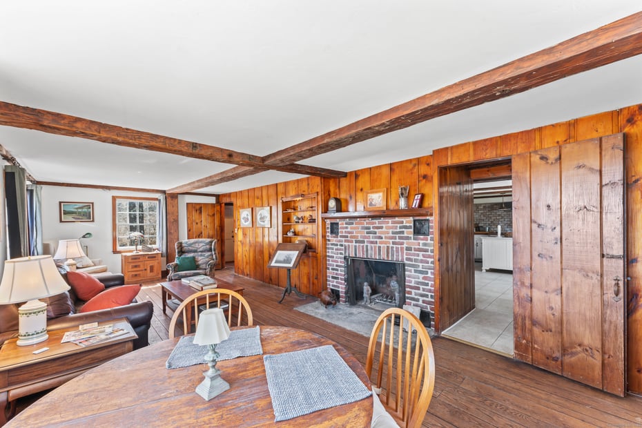 139 Bunnell Street Photo 8
