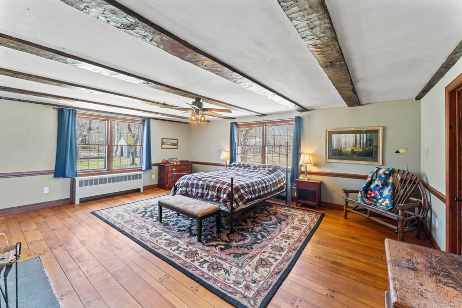 139 Bunnell Street Photo 10