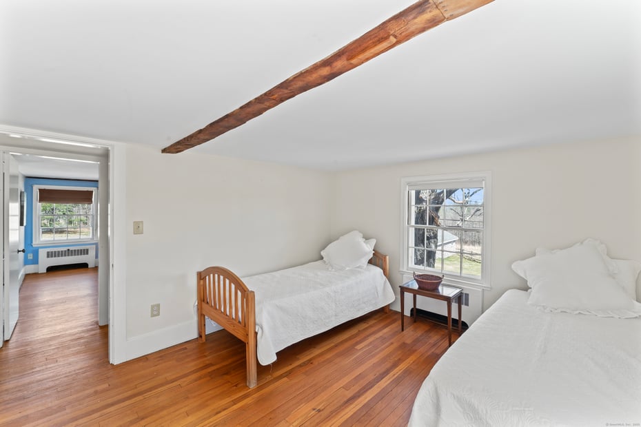 139 Bunnell Street Photo 16