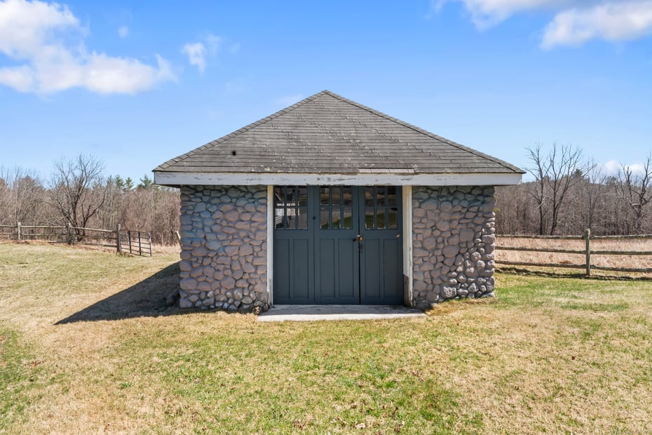 139 Bunnell Street Photo 32