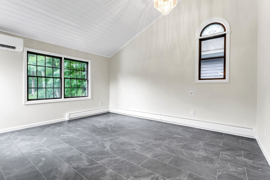 92 Shafer Road Photo 21