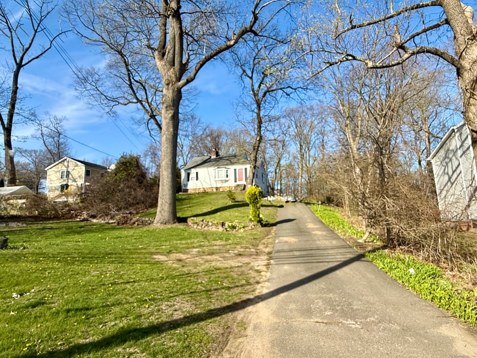 1030 Old Town Road Photo 12