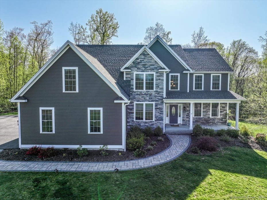 33 Starr Lane Photo 3