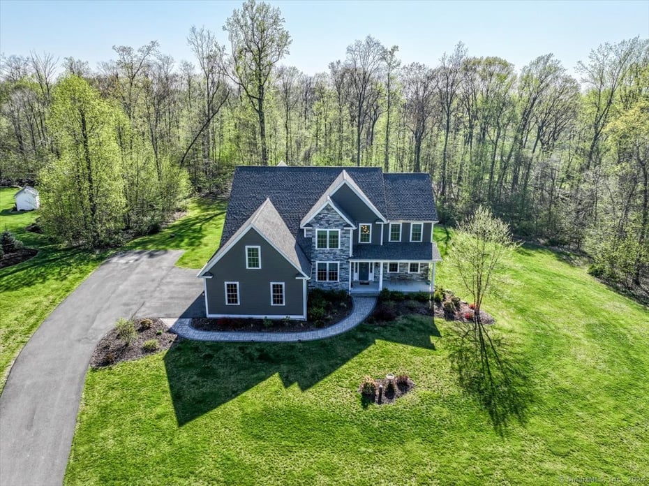 33 Starr Lane Photo 4