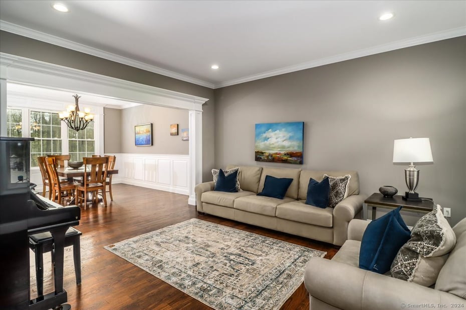 33 Starr Lane Photo 13