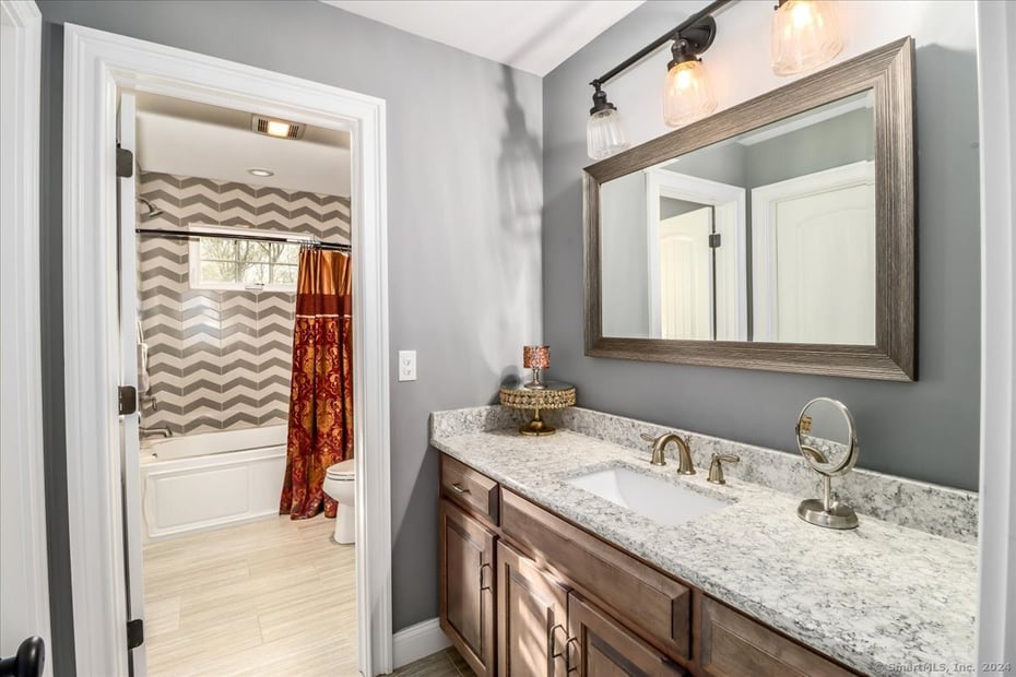 33 Starr Lane Photo 31