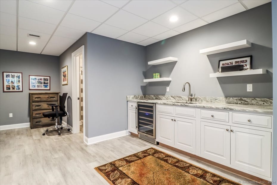 33 Starr Lane Photo 35