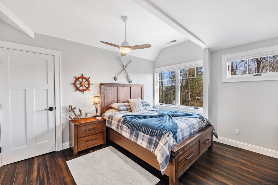 3 Willow Lane Photo 19