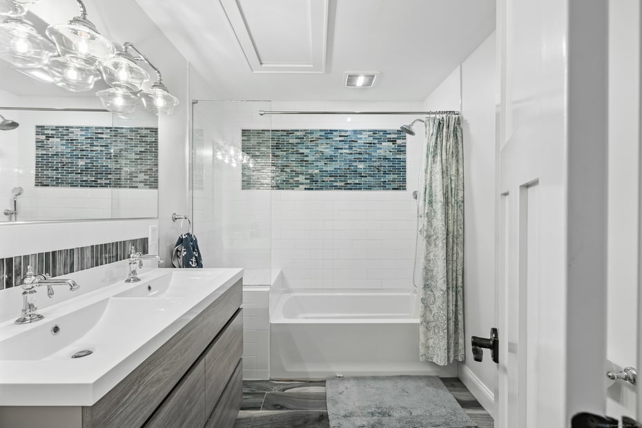 3 Willow Lane Photo 21